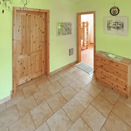 2 Bedroom Nice In Jabel Ot Lägenhet