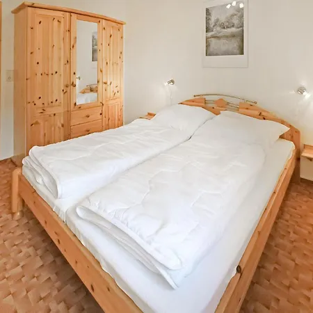 2 Bedroom Nice In Jabel Ot Lägenhet *